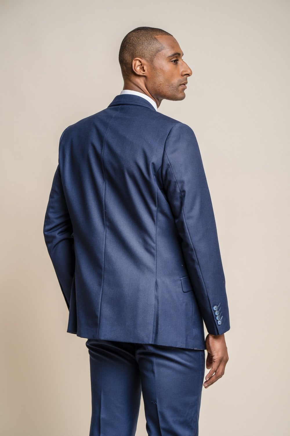 Retail - The Jefferson Suit - 4001