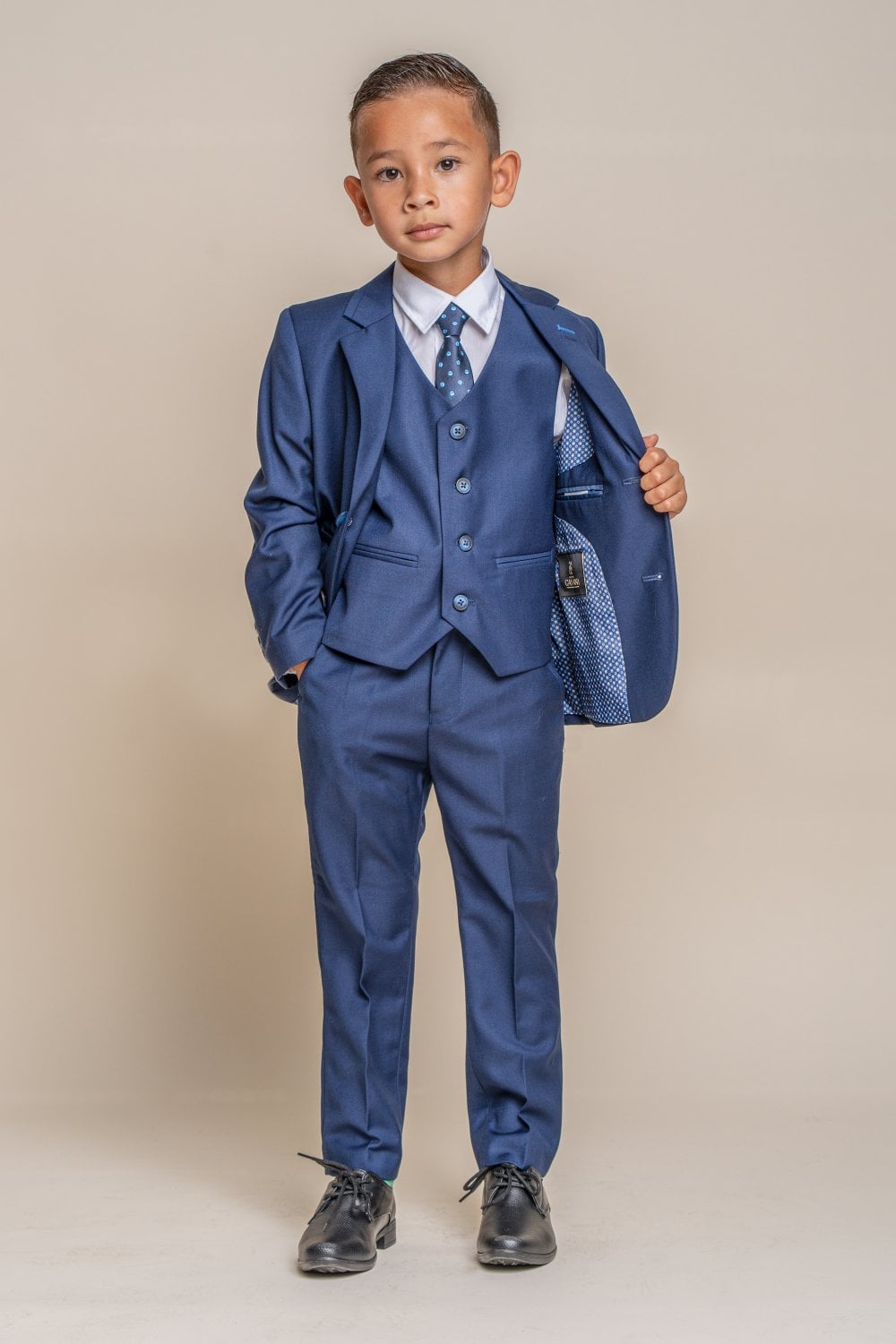 Retail - The Jefferson Suit - 4001